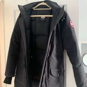 Canada Goose Trillium Parka in Dark Navy XS